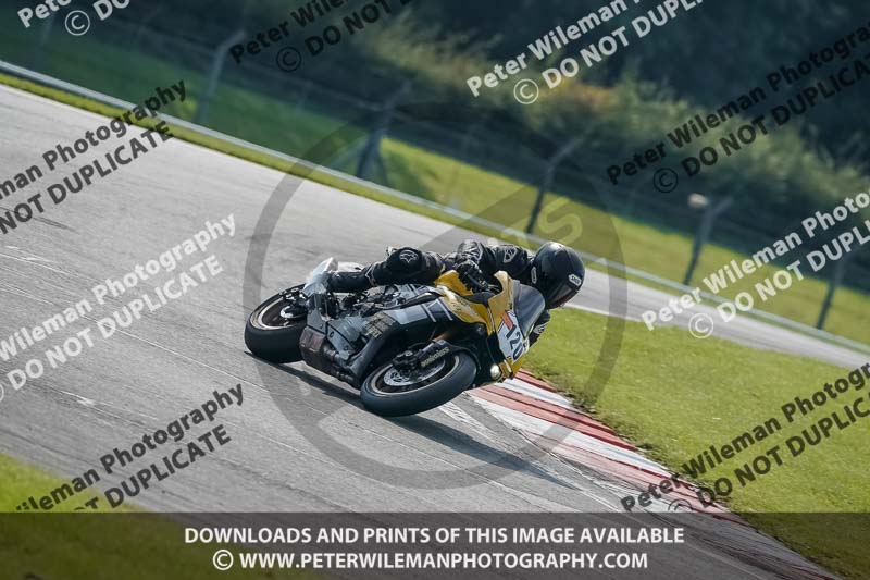 donington no limits trackday;donington park photographs;donington trackday photographs;no limits trackdays;peter wileman photography;trackday digital images;trackday photos